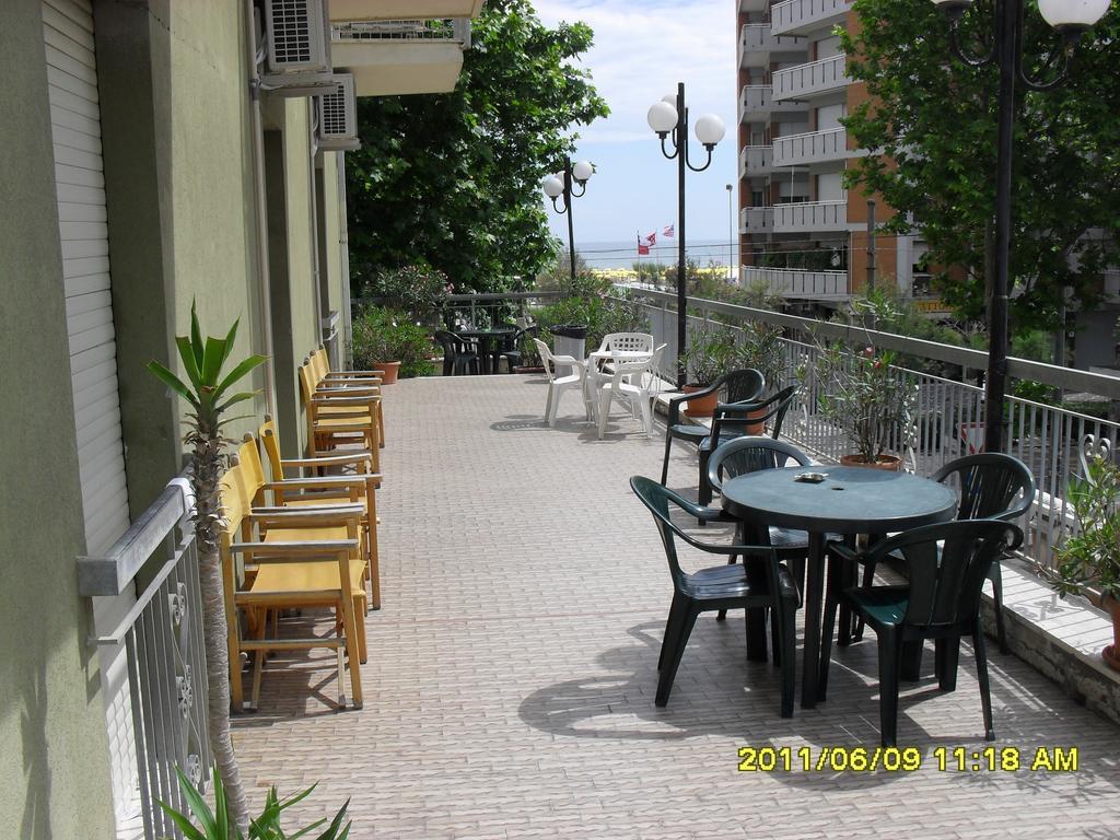 Consul Hotel Rímini Exterior foto